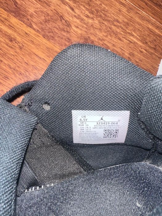 Jordan 6 rings negri