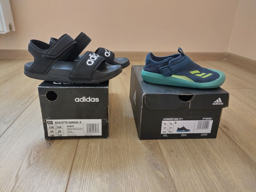 Продавам детски сандали adidas