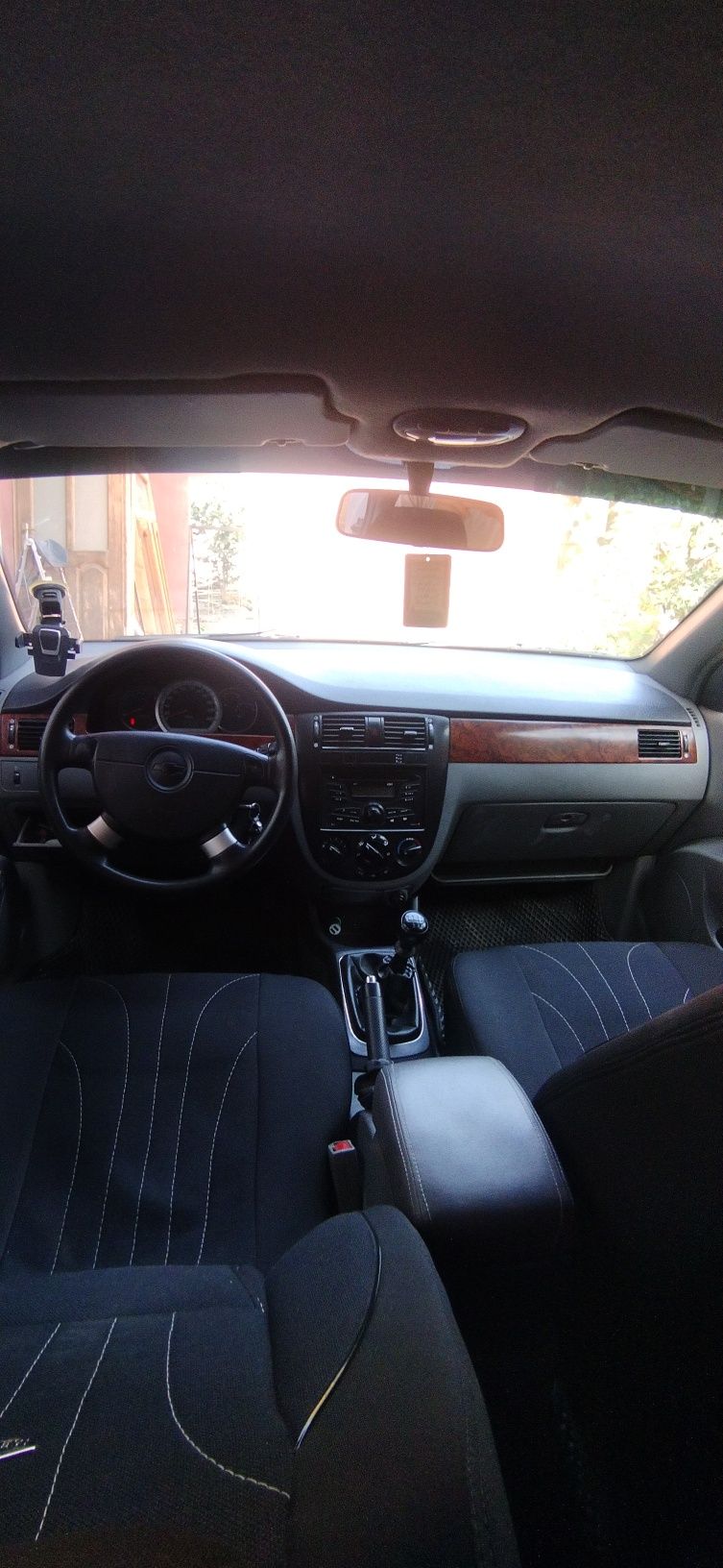 Lacetti 1.8 petno bor