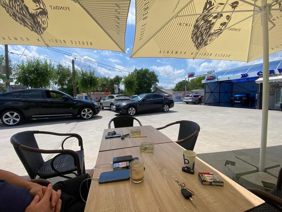 Spalatorie Auto Self Service & Cafe Bar 500Mp.TVA deductibil.