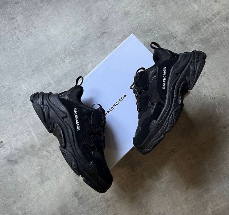 Balenciaga Triple S – Черни