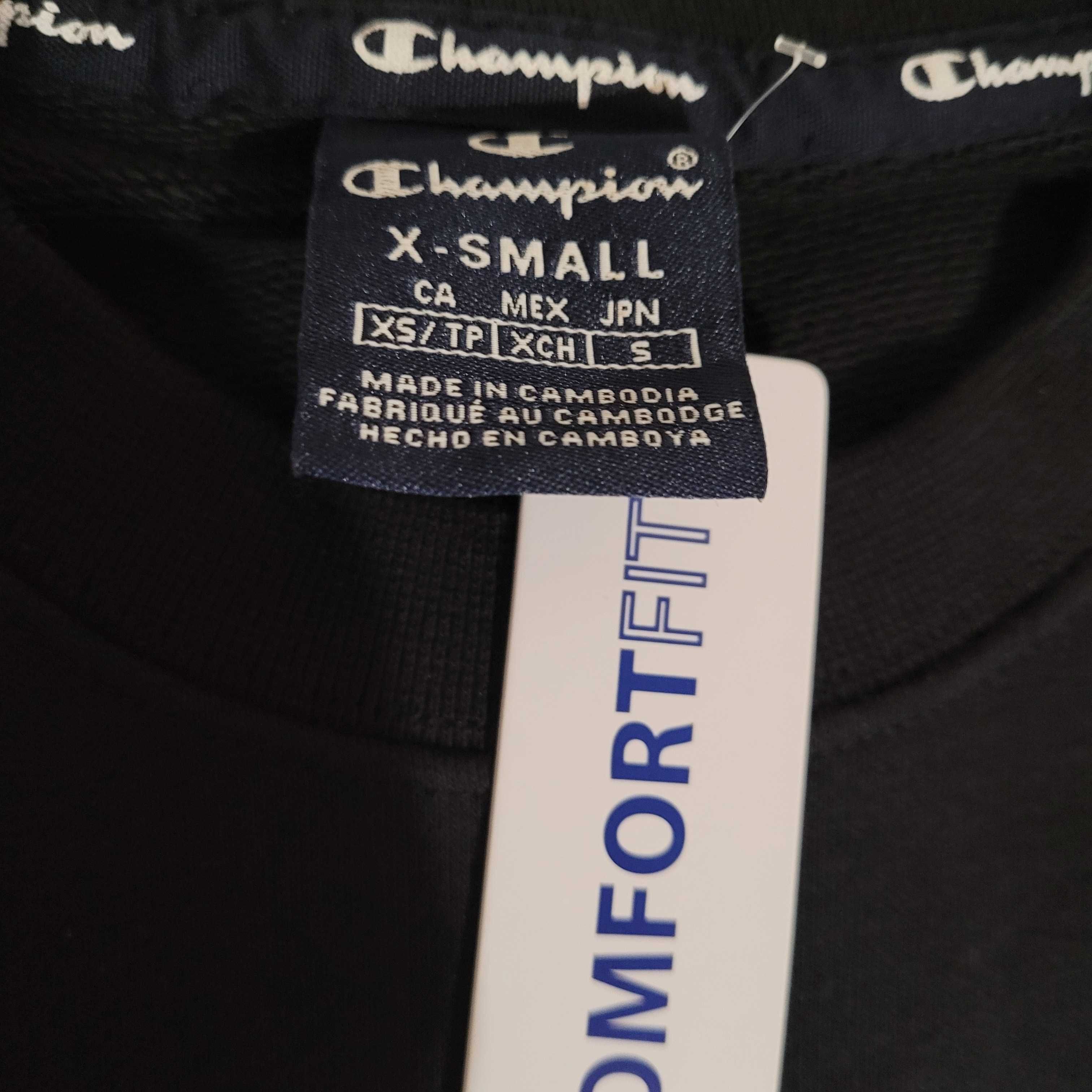 Оригинална спортна дамска блуза на Champion XS