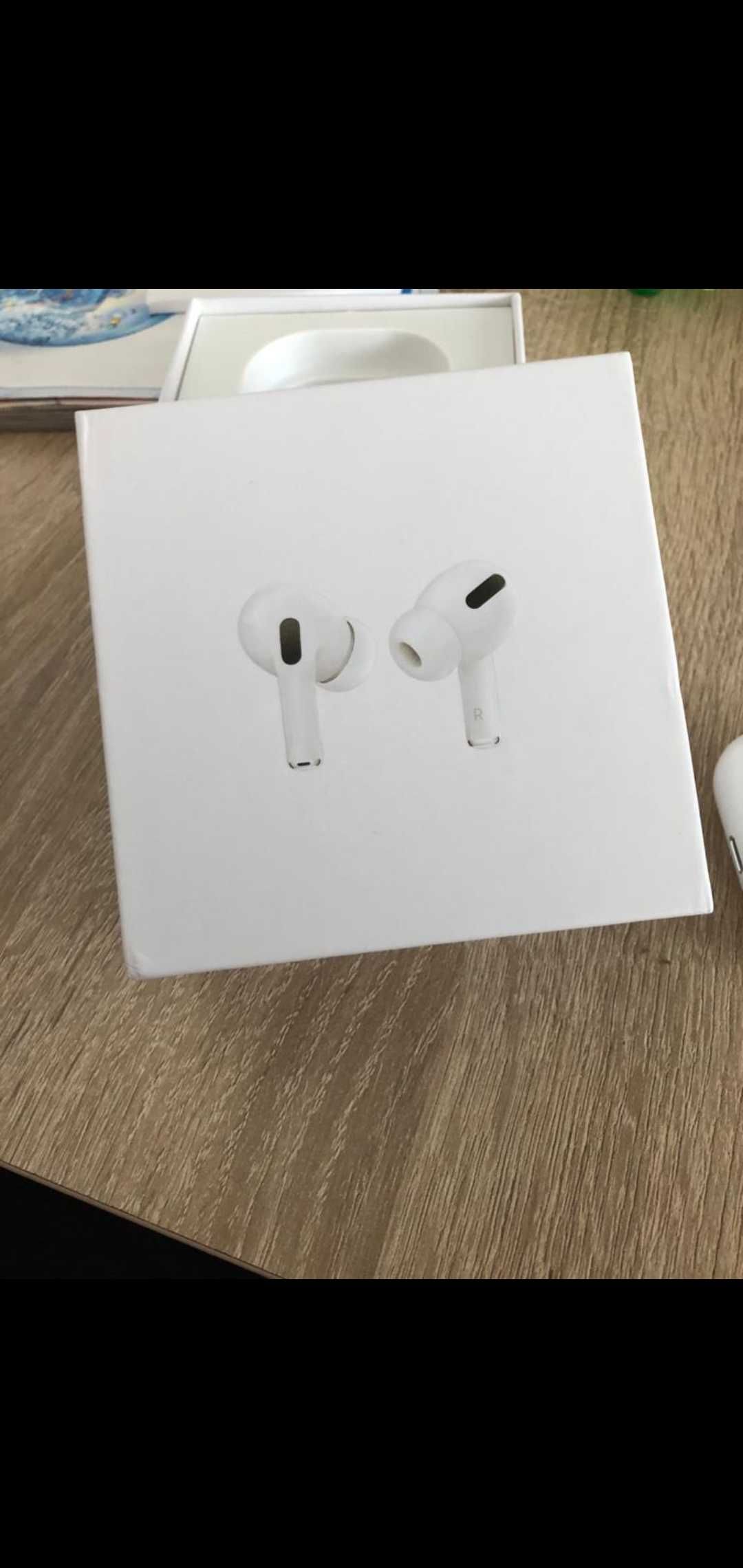 Airpods pro casti