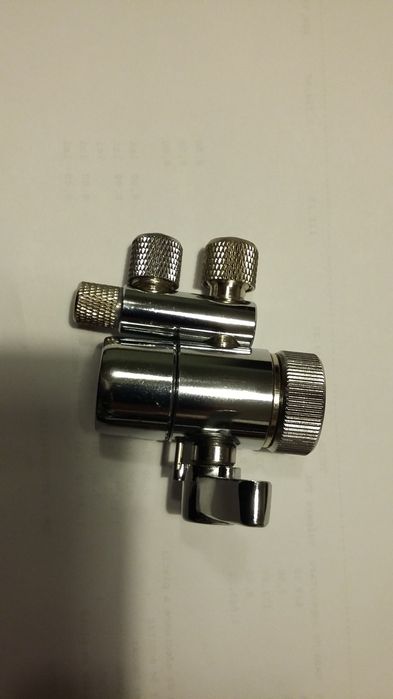 Deviator din inox pentru filtru tip eSpring de la Amway