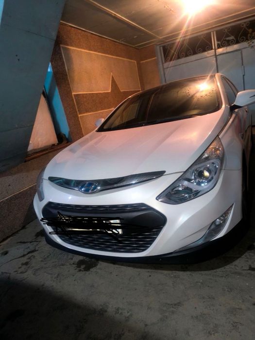 Hyundai sonata gibrid kraska toza holati yahshi holatda