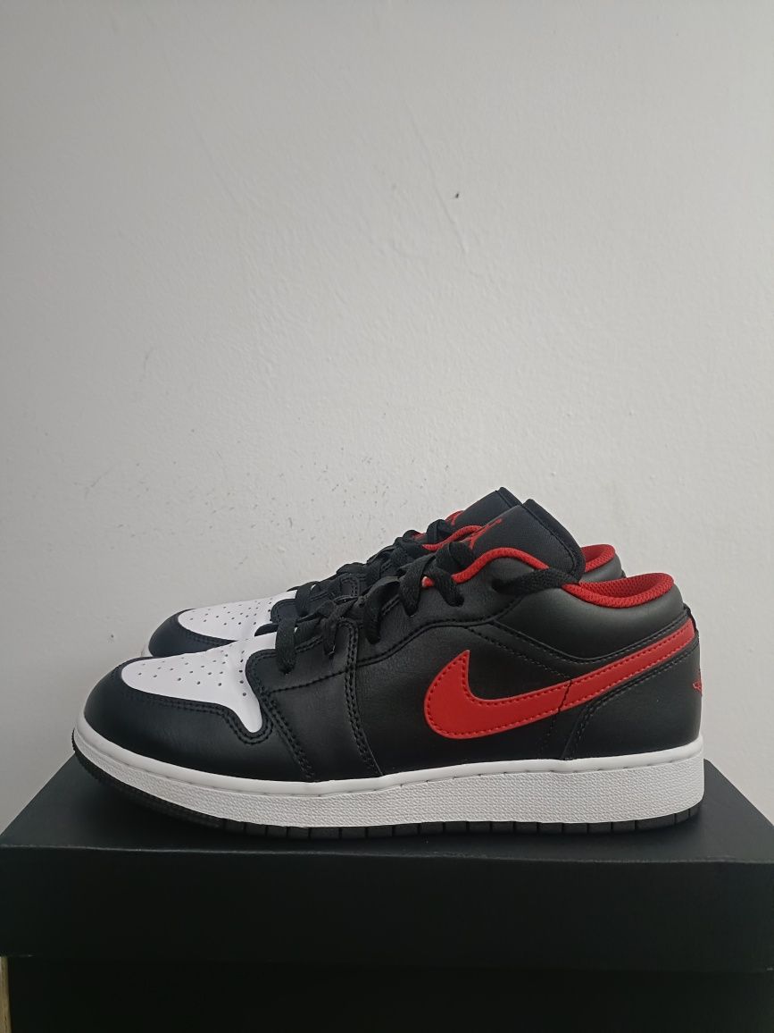 Nike Air Jordan 1 Low номер 39-40