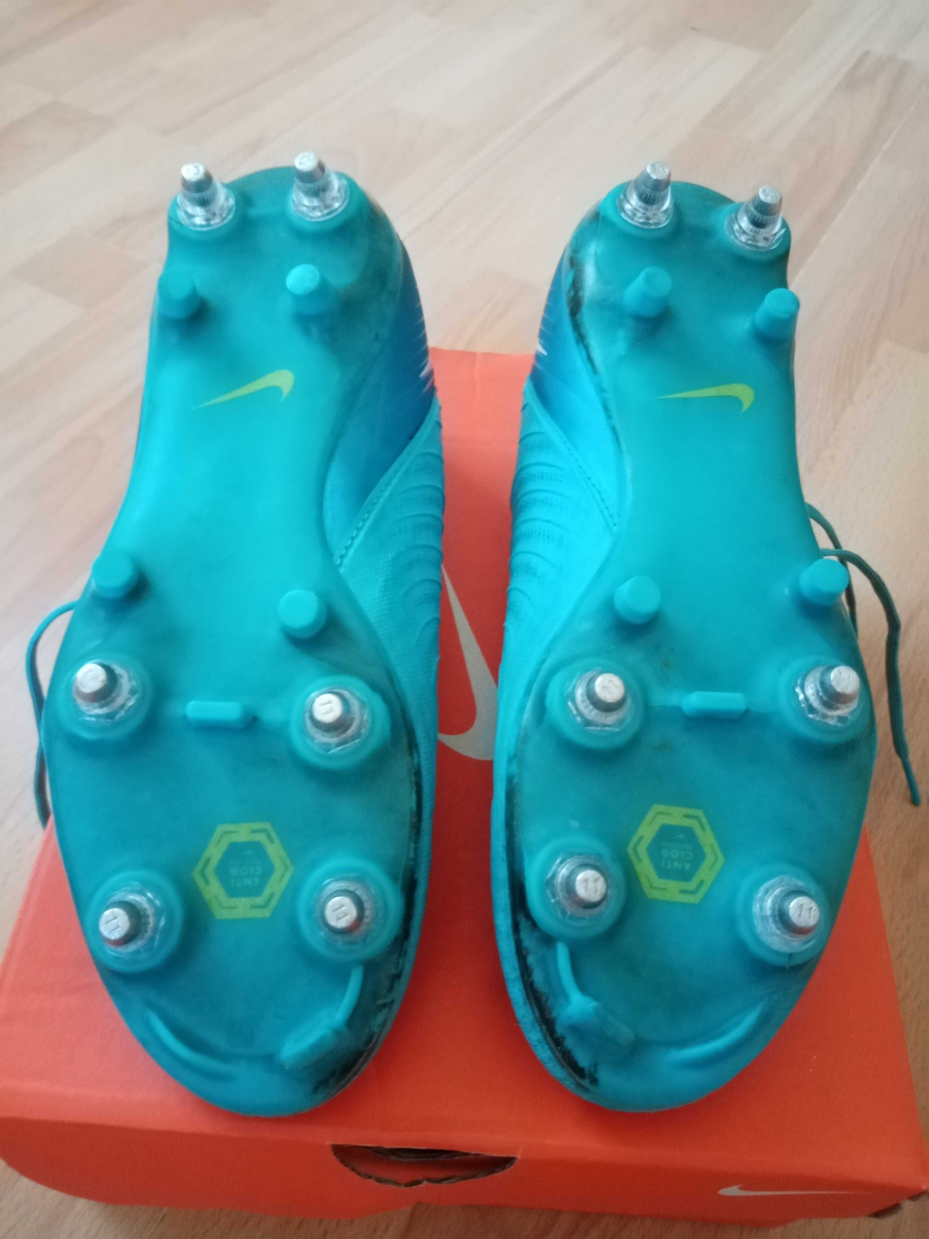 Футболни обувки Nike phantom gx2 pro 39 номер