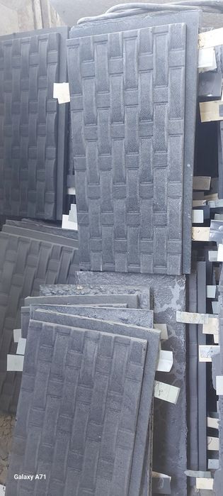 Fasadniy pilitka qoliplari sotiladi