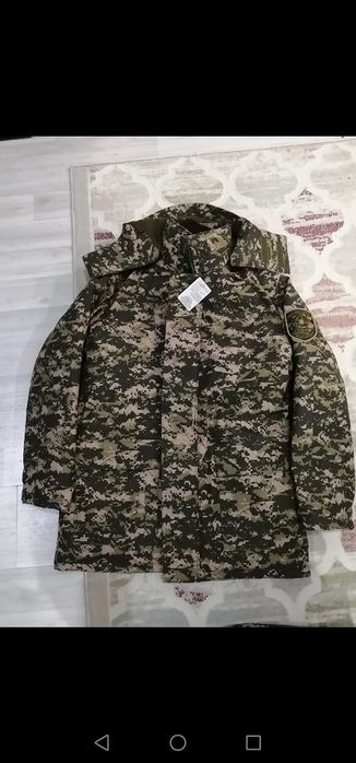 Продам военный бушлат и ватники очень теплые.старого образца