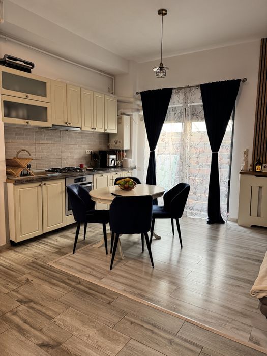 Apartament Palazu Mare , Constanta .