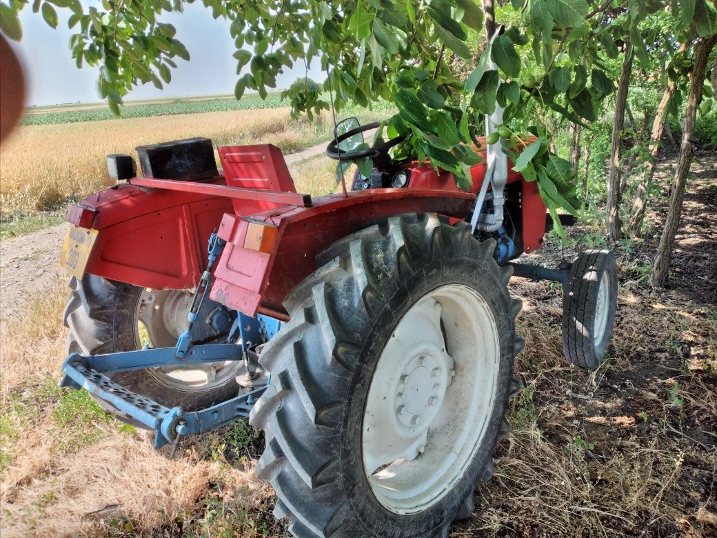 Tractor carraro cu carte de România