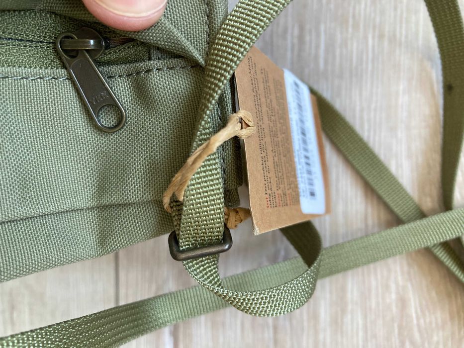 НОВО Fjall Raven FjallRaven Pocket Shoulder bag чанта портмоне раница