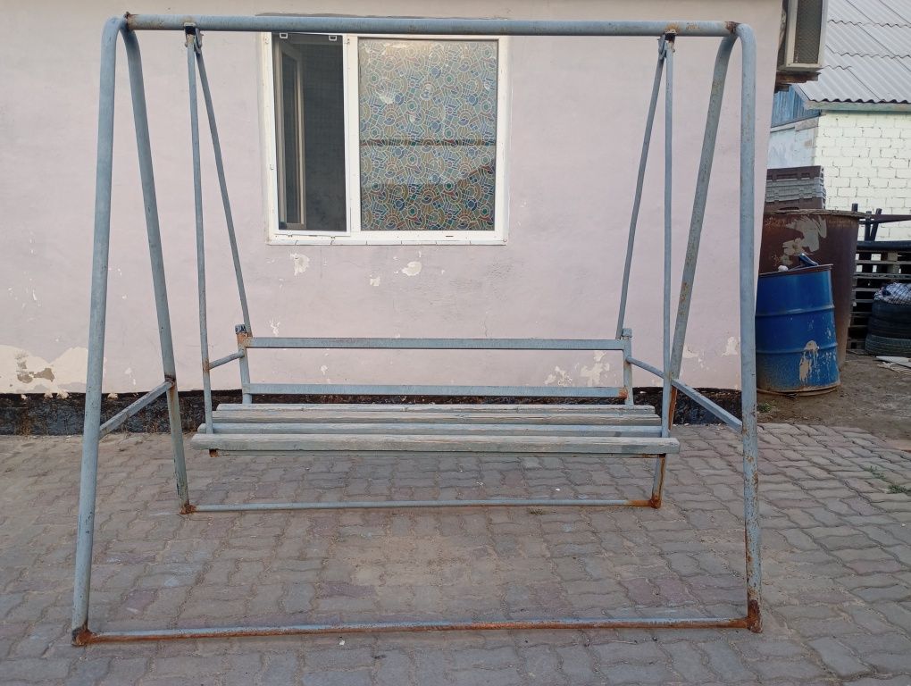 Качеля продается