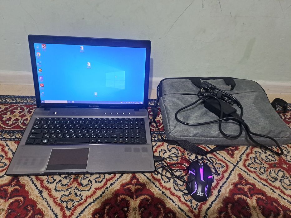 Ноутбук ленова продаётся