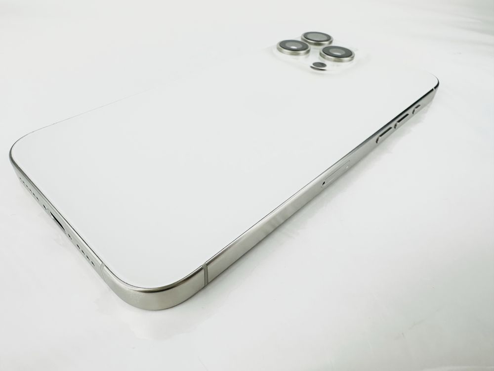 НОВ! Apple iPhone 15 Pro Max 512GB White Titanium Гаранция!