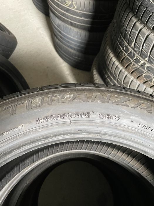 225/50/18 BRIDGESTONE 2бр. 6.5мм