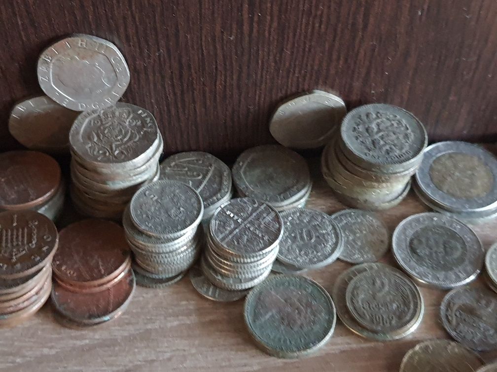Colecție de monede vechi ( lei, euro, lire)