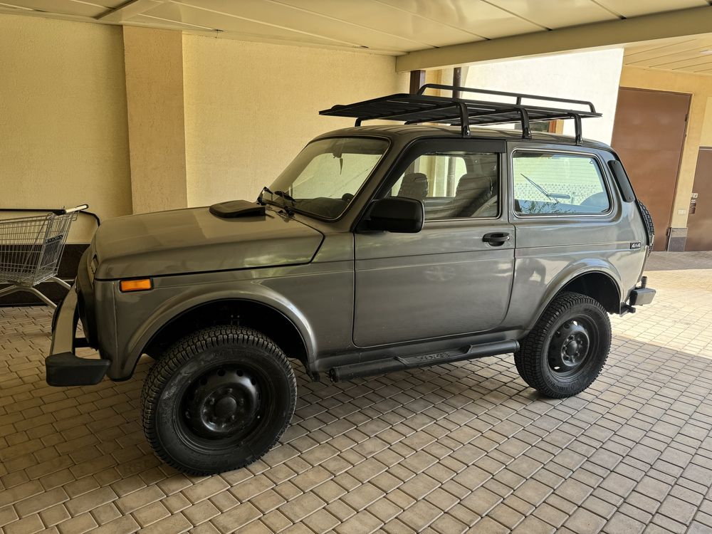 NIVA 212141 Автомат каробка от BMV,кондиционер,,катализатор