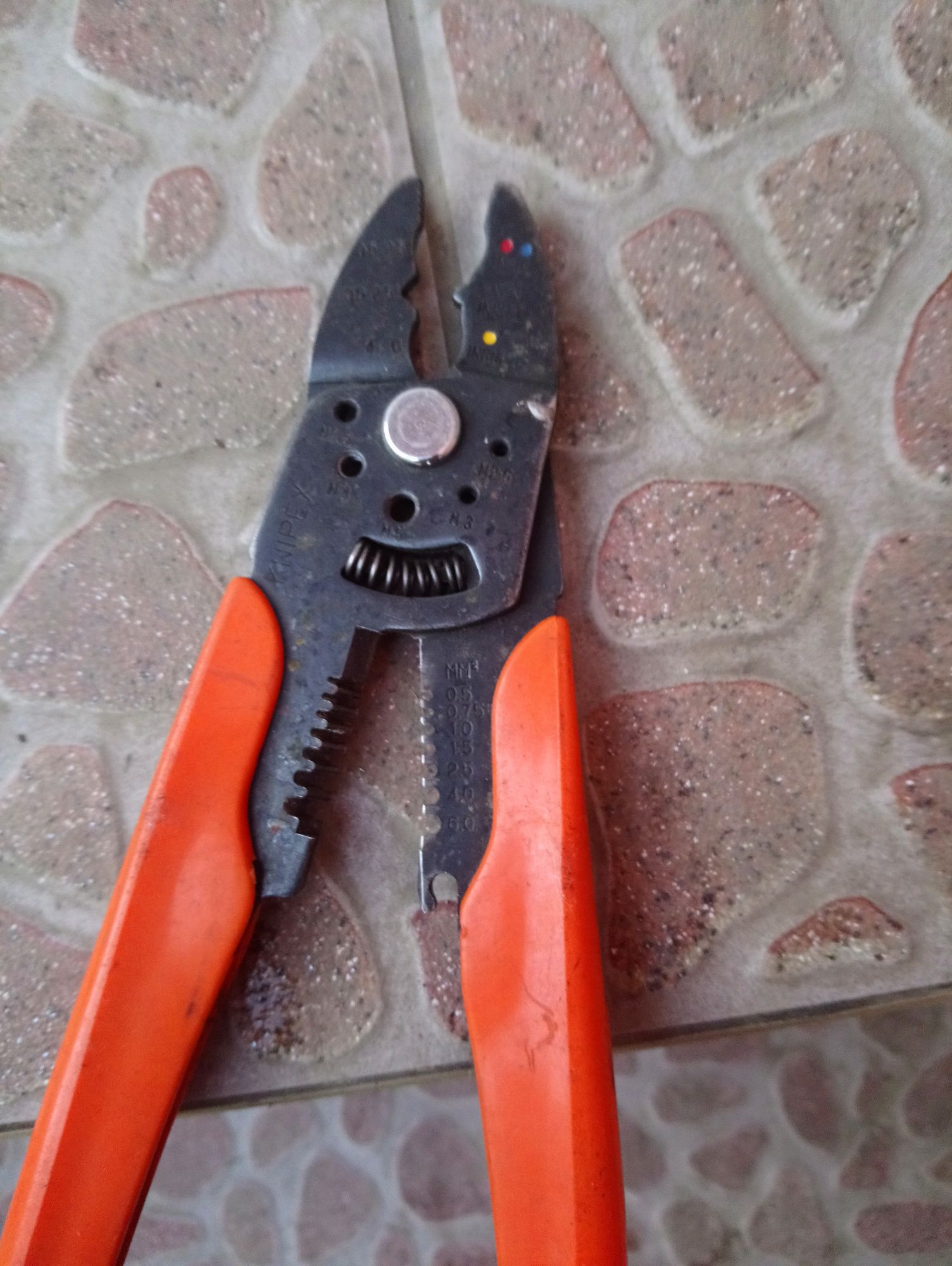 Knipex  Клещи за кабели и Кабелни Обувки