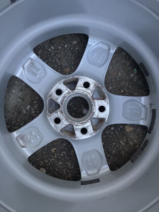 Vand Jante aliaj Kodiak 605 argintiu 1250 lei