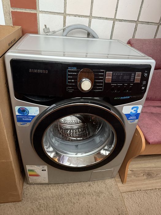 Продам стиральную машину