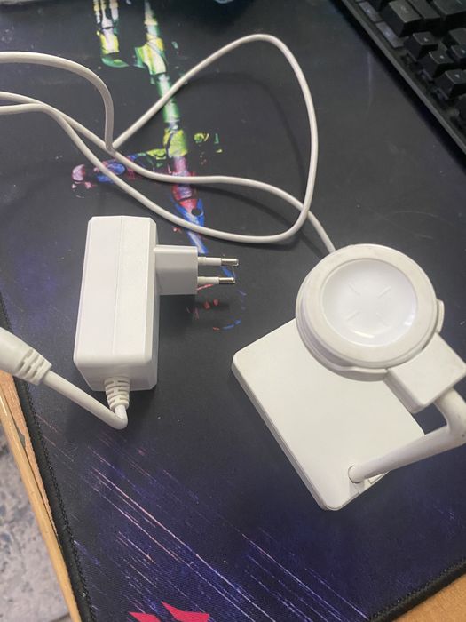 Продам зарядку на смарт часы Huawei 20000тг