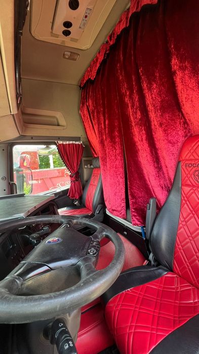 SCANIA R440 Scarrabil
