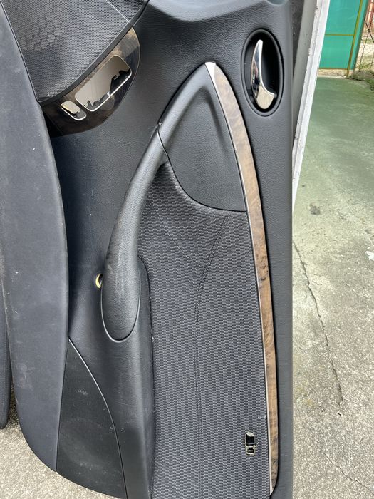 Салон Мерцедес w209