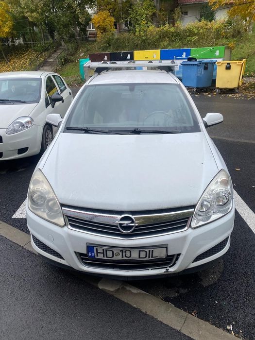 Vând Opel Astra H