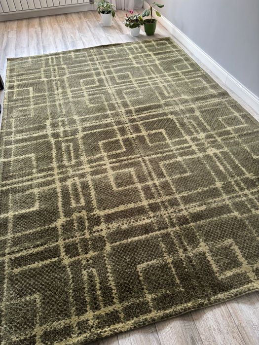 Продам мягкий ковер