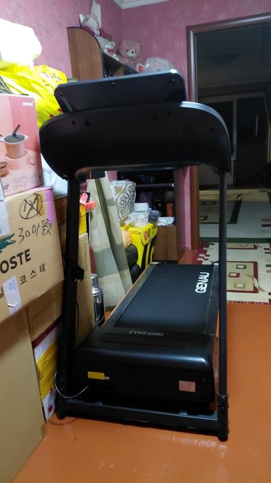 Беговая дорожка GENAU