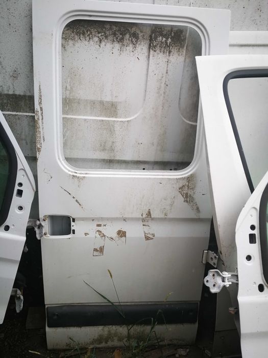 Usa dreapta spate Renault Master