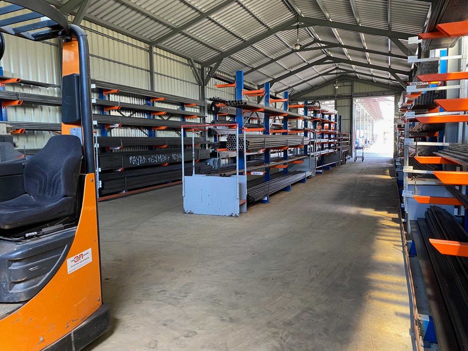 Spatii de inchiriat -depozitare, vanzare in Targu Neamt