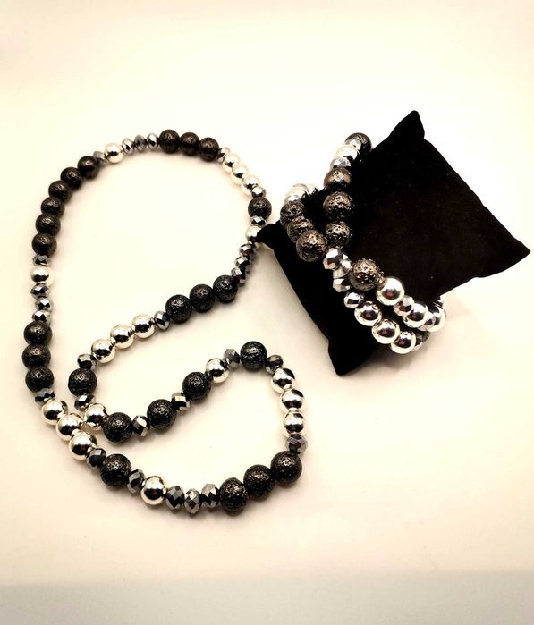 Ръчно изработен комплект от колие и гривна(Уникат)