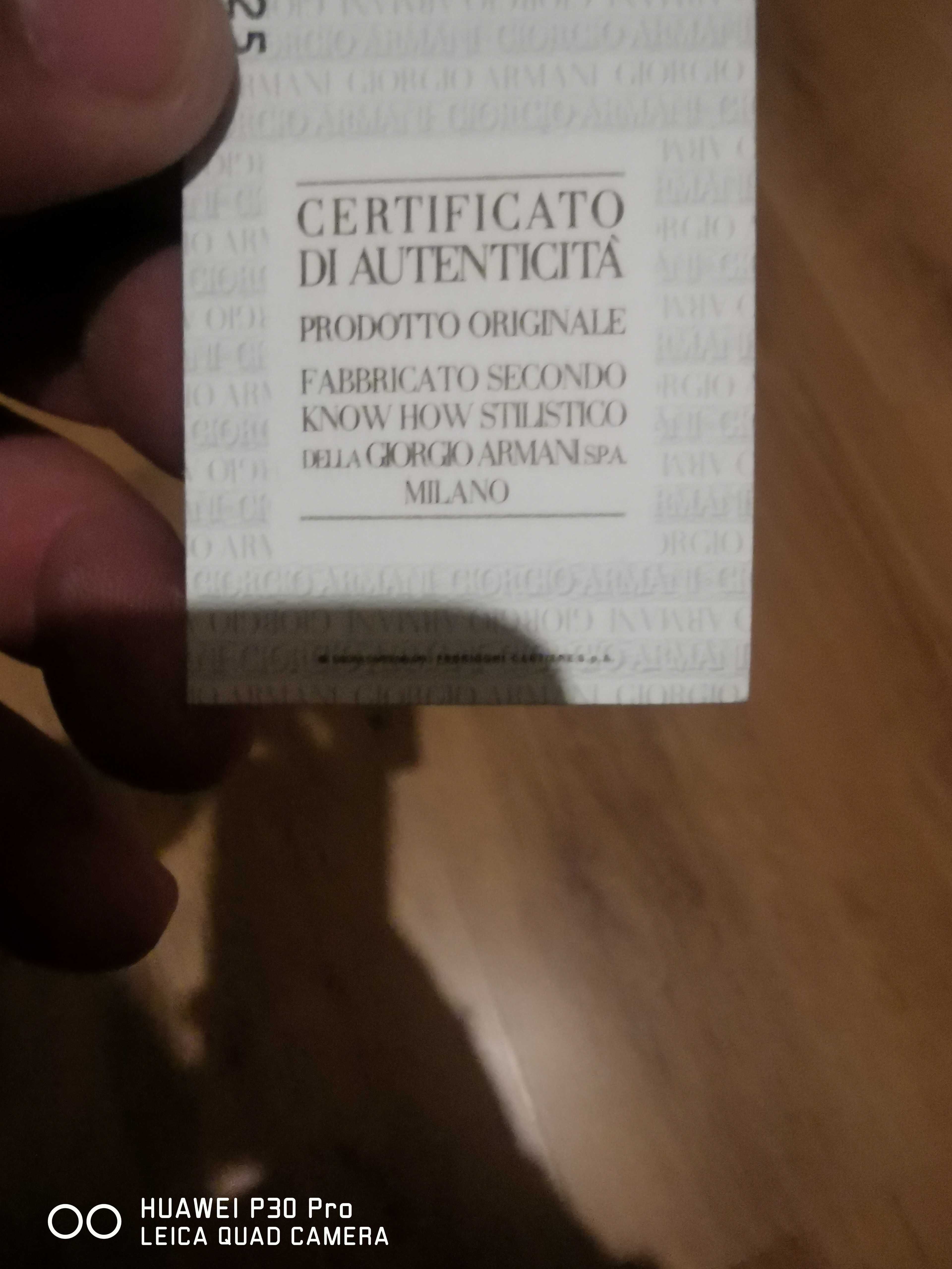 ARMANI  Часовник