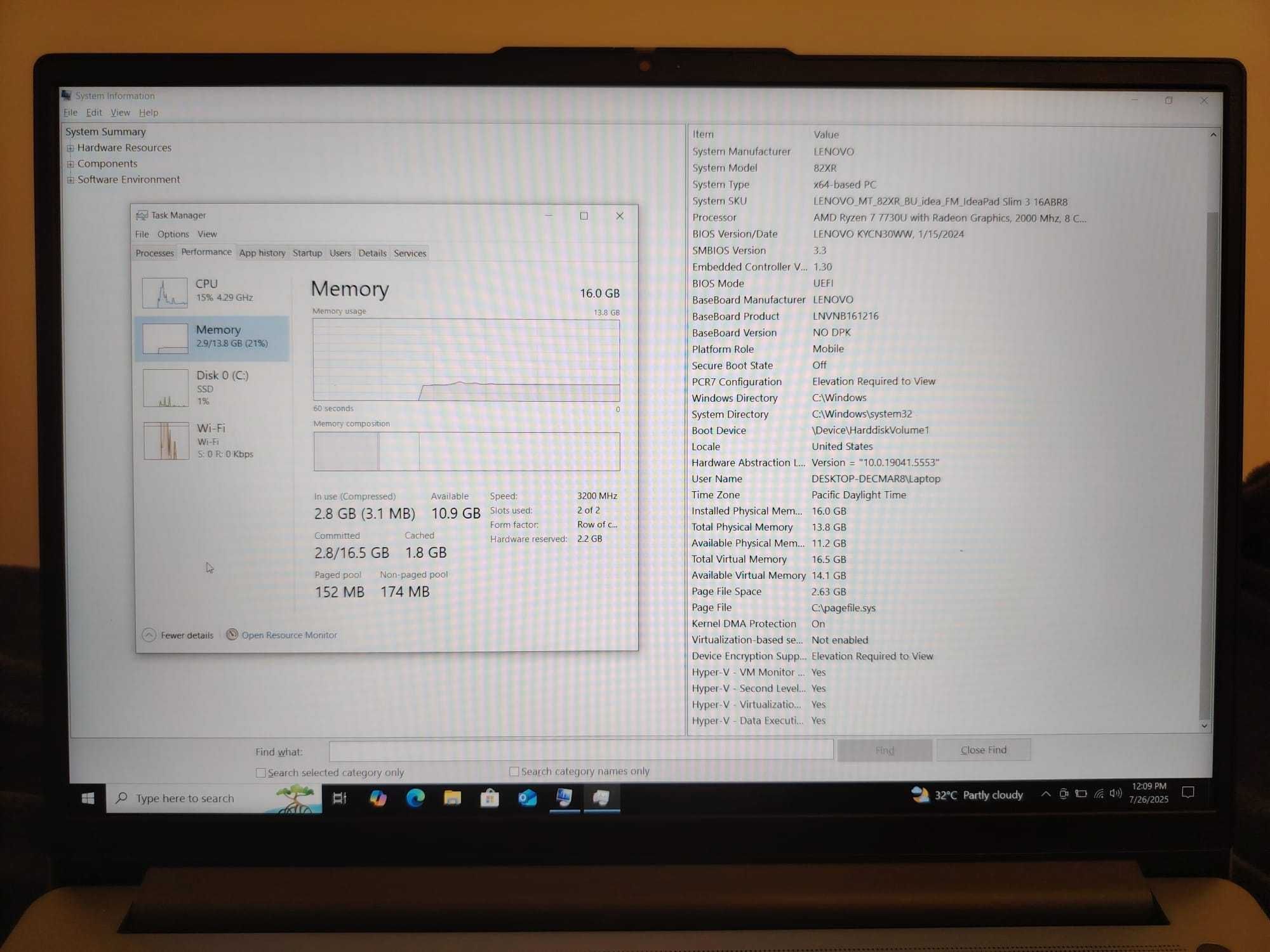 Laptop Lenovo IdeaPad Slim3 16ABR8 Ryzen 7 7730U 16 gb RAM, 500gb NVMe