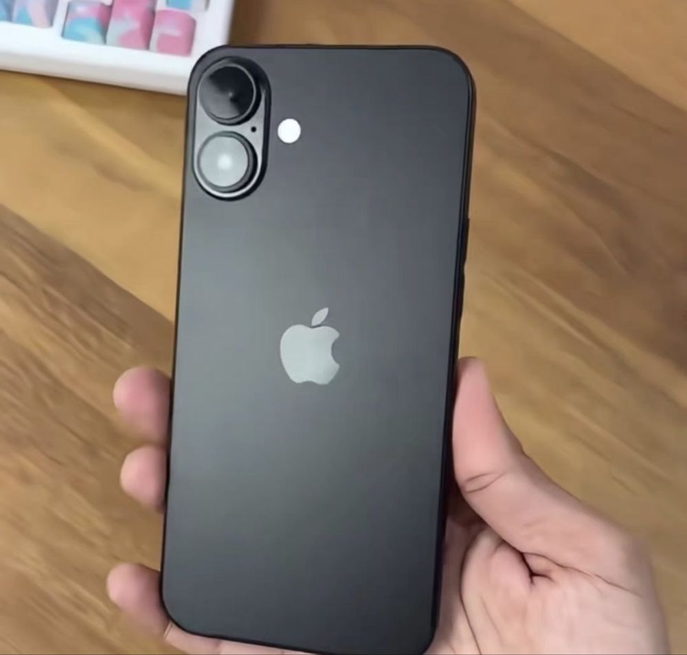 IPhone 16 128 gb черный полный комплект