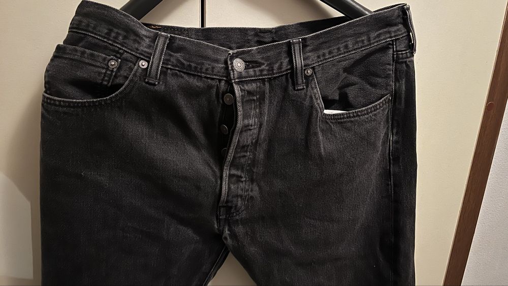 Levis 36/34 Regular