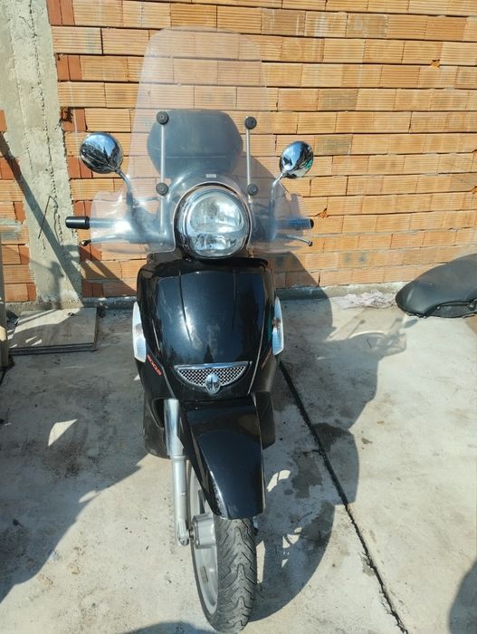 Aprilia Scarabeo 300i