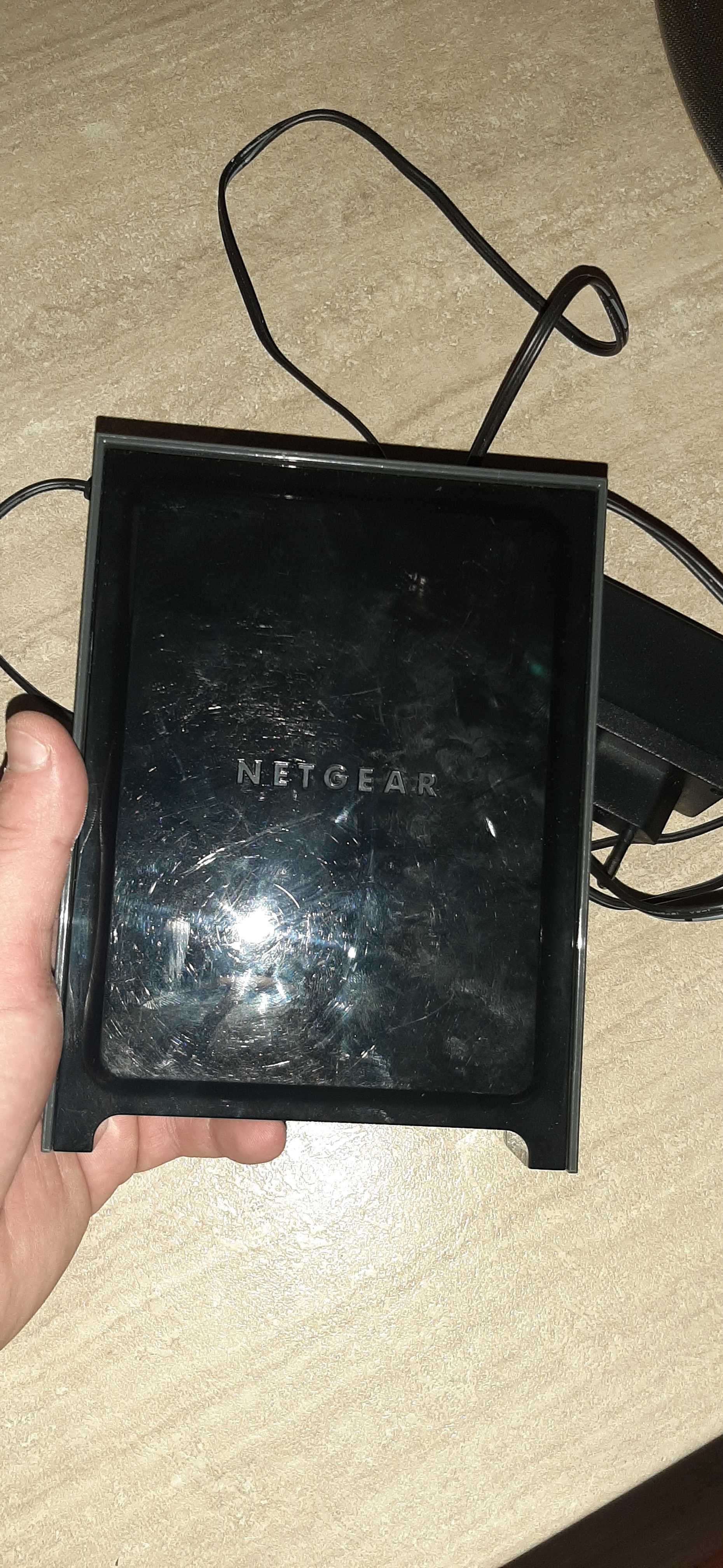 netgear N300-WRN3500Lv2-router wireless