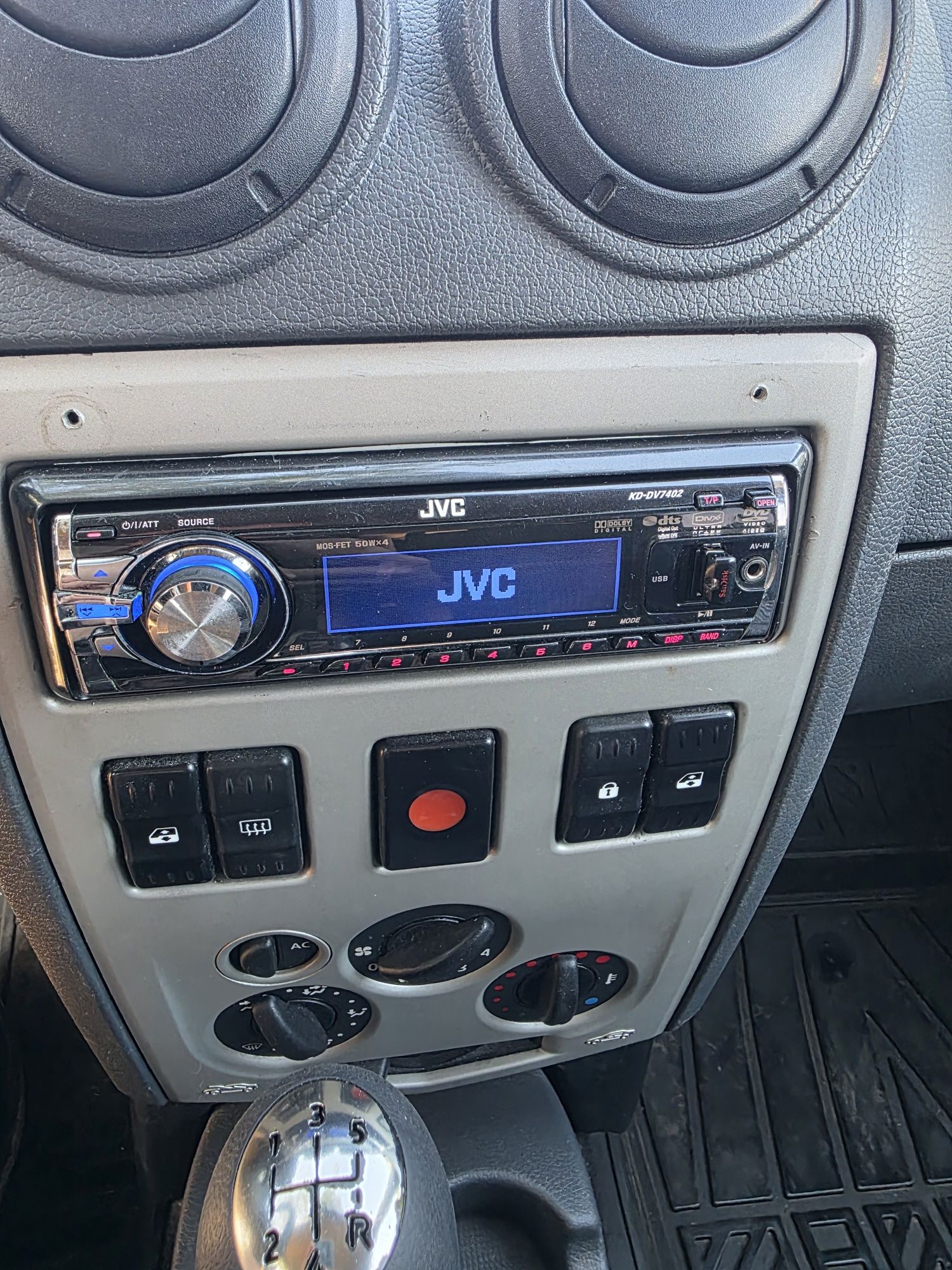 Jvc  KD-DV7402...