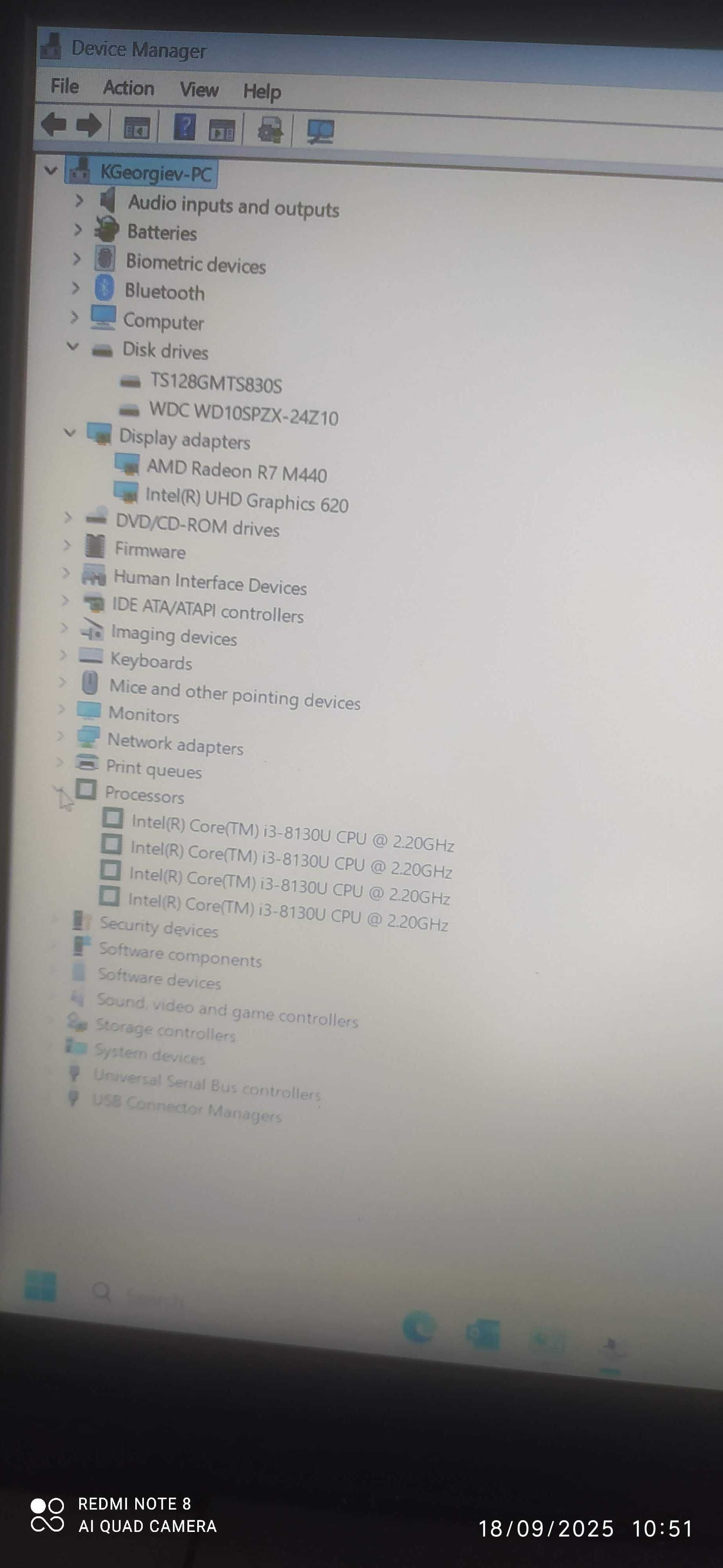 Лаптоп Lenovo V330-15IKB