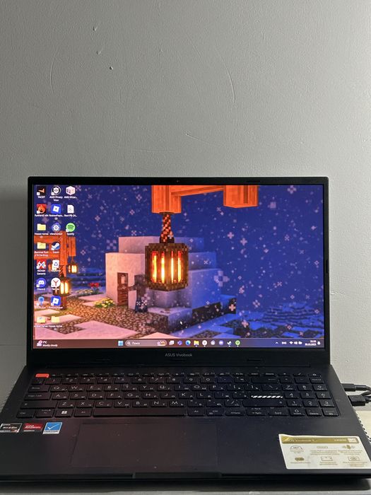 ASUS Vivobook s 15 | r5 5600h | 16 ram | ssd 512 |