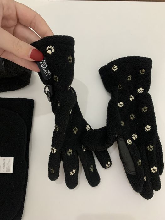 Set Jack Wolfskin Caciula Manusi si fular