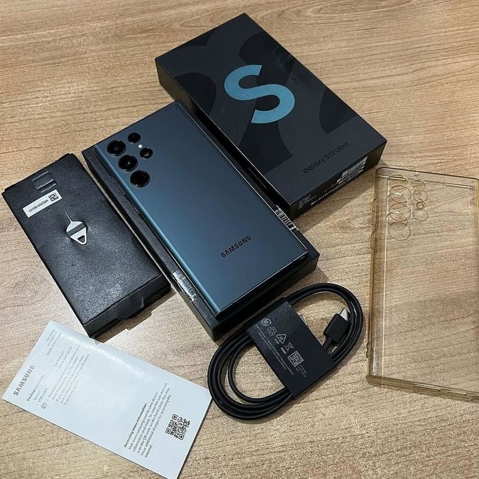 Samsung S22 Ultra kak new 12/256Gb