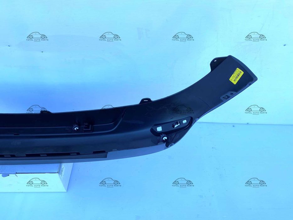Spoiler bara spate Renault Clio 4 grandtour nou original Renault