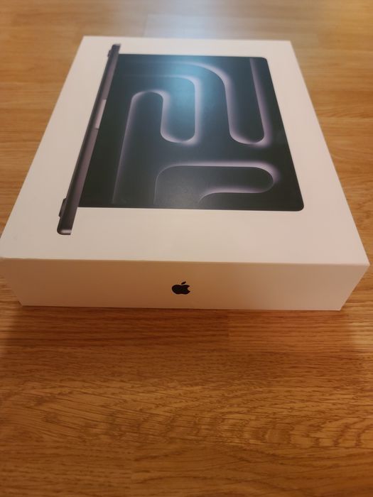 MacBook Pro M4 14-inch