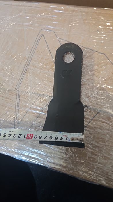 Cutit tocatoare resturi vegetale gaura fi 25.5