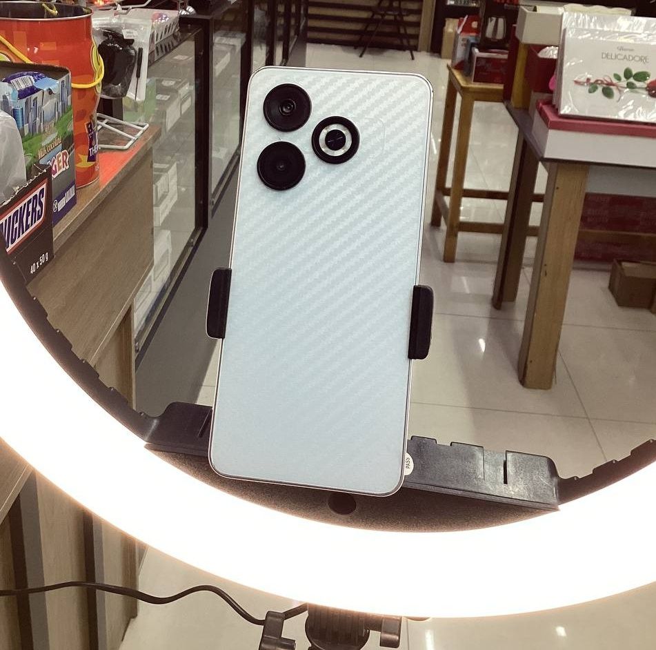Infinix smart 8 ideal telefon mazza qilib ishlatasila