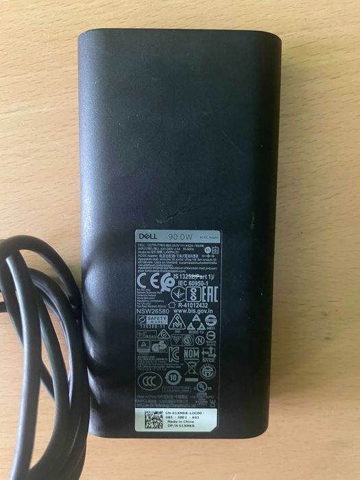 Dell - 90W AC Adapter - Оригинално зарядно за лаптоп